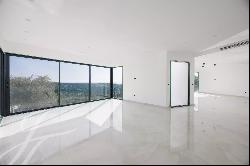 Modern Villa in Vence with Panoramic sea and hills views