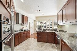 8989 Gainey Center Drive Condominium