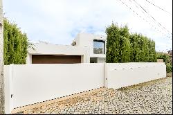 House, 7 bedrooms, for Sale