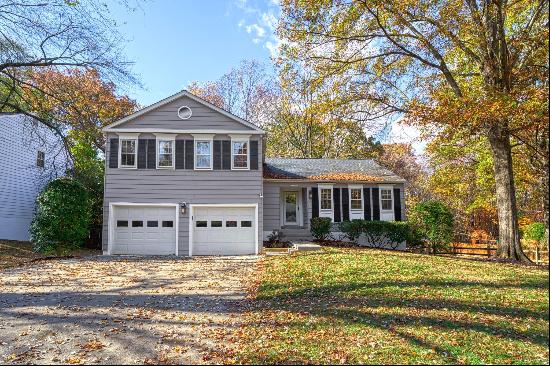 9345 Tovito Drive, Fairfax, VA 22031