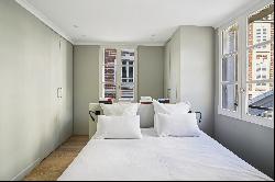 Paris 8 - Parc Monceau - 5-Bedroom Apartment - Parking