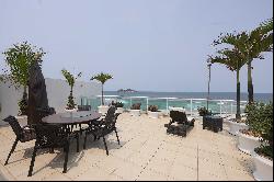 Spectacular penthouse with ocean view at Praia do Pepê