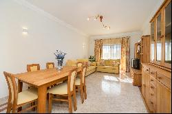 Flat, 2 bedrooms, for Sale