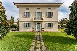 Charming Liberty-style Villa on the hills of Lucca