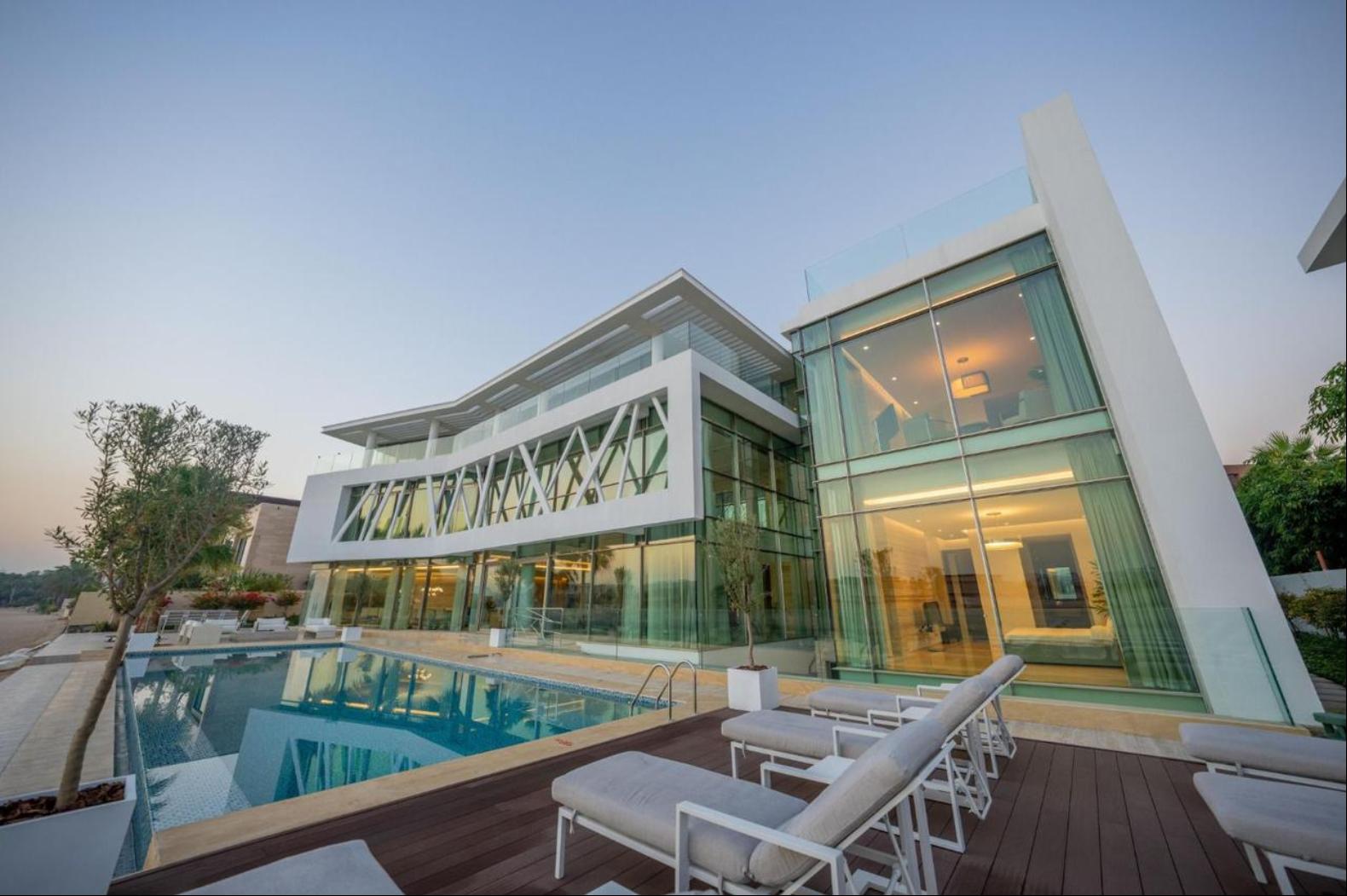 Signature Villa, Frond H, Palm Jumeirah, Dubai, UNITED ARAB EMIRATES