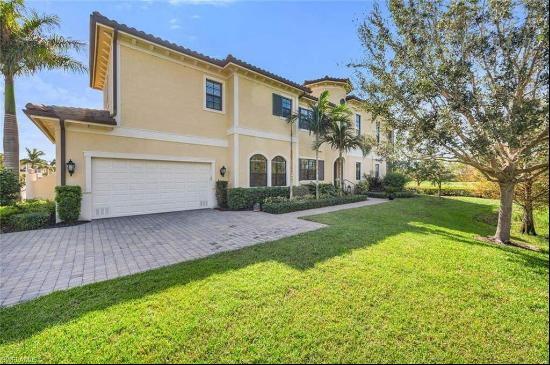 2473 Breakwater Way, #7102, Naples, FL, 34112, USA