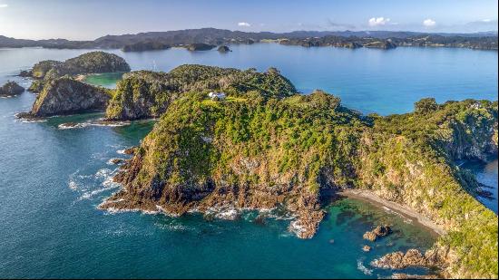 205 Motuarohia Island, Russell, Northland, NEW ZEALAND