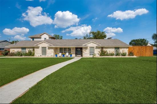 3867 Beutel Court, Dallas, TX, 75229, USA