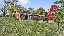 101 Pinkerton Drive, Beaver, PA 15009