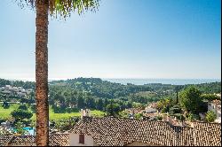 Bandol, Frégate Golf Course - Villa with Panoramic Sea View