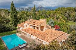 Aubagne - Family Home with vast garden