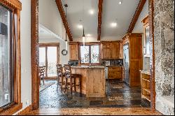 Mountain Home Estate In Renowned Deer Valley