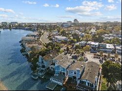 Mariners Lagoon Residence