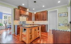 110 Colonial Way, Carrollton VA 23314