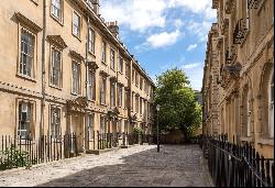 North Parade Buildings, Bath, BA1 1NS