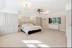 The Warren, Ashtead, Surrey, KT21 2SE