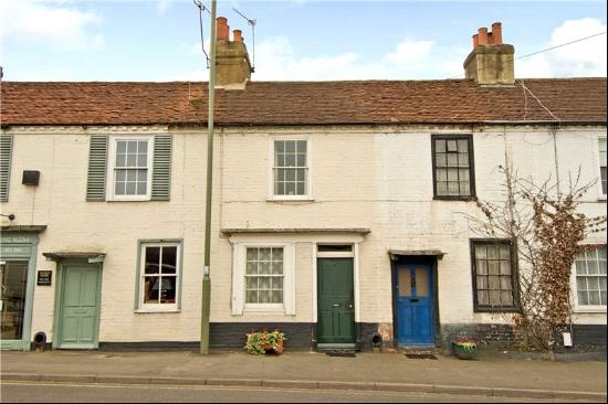 Postboys Row, Between Streets, Cobham, Surrey, KT11 1AB