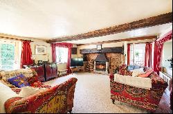 Stinchcombe, Dursley, Gloucestershire, GL11 6AR