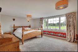 The Moor, Hawkhurst, Cranbrook, Kent, TN18 4NX