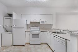 5091 NW 7th St Unit TS-05, Miami FL 33126