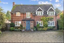 Dodds Lane, Chalfont St. Giles, Buckinghamshire, HP8 4EL