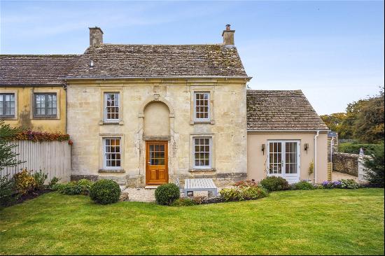 Cherington, Tetbury, Gloucestershire, GL8 8SW