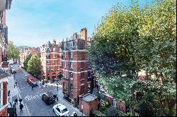 Gilbert Street, Mayfair, London, W1K 5HH