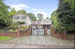 Bears Den, Surrey, United Kingdom, KT20 6PL