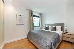 Discovery Dock Apartments, 3 South Quay Square, Canary Wharf, London, E14 9RU