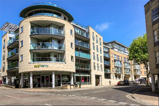 North Contemporis, 20 Merchants Road, Bristol, BS8 4HH