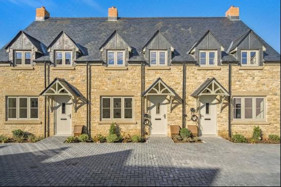 Crumpler Court, Witney, OX28 2PF