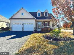 2 Pleasant Road, Gordonville PA 17529