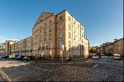 East London Street, New Town, Edinburgh, EH7 4BQ