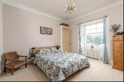 Coltbridge Terrace, Murrayfield, Edinburgh, EH12 6AE