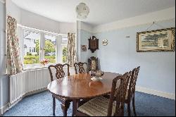 Longley Road, Farnham, Surrey, GU9 8LZ