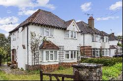 Longley Road, Farnham, Surrey, GU9 8LZ