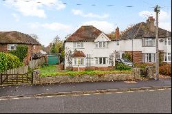 Longley Road, Farnham, Surrey, GU9 8LZ