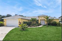 176 Venus Cay, Naples FL 34114