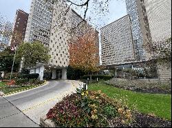 3950 N Lake Shore Drive #1507B, Chicago IL 60613