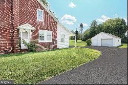 2280 Delta Road, Brogue PA 17309