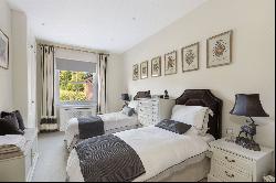 Enton, Godalming, Surrey, GU8 5AW