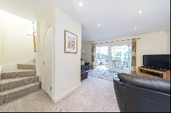 Oak Tree Gardens, Guildford, Surrey, GU1 1EX