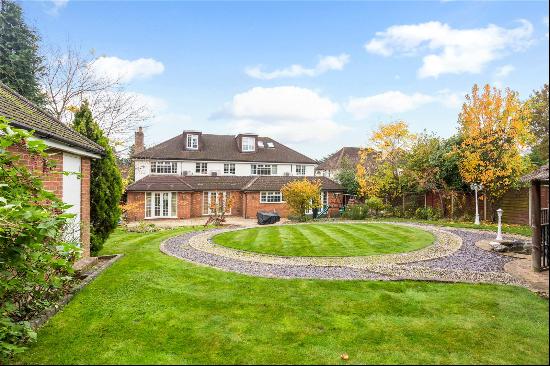 Beech Avenue, Radlett, Hertfordshire, WD7 7DE