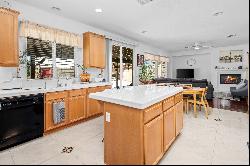 43701 Tahoe Way, Lancaster CA 93536