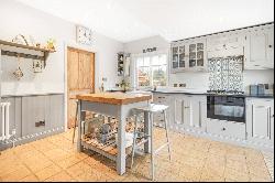 New England Cottages, Redbridge Lane, Balcombe, West Sussex, RH17 6JU