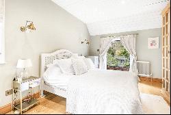 New England Cottages, Redbridge Lane, Balcombe, West Sussex, RH17 6JU