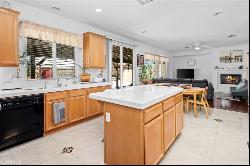 43701 Tahoe Way, Lancaster CA 93536