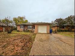 1402 Rickey Road, Shawnee OK 74801