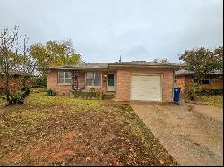 1402 Rickey Road, Shawnee OK 74801