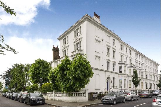 Strathmore Gardens, Kensington, London, W8 4RZ